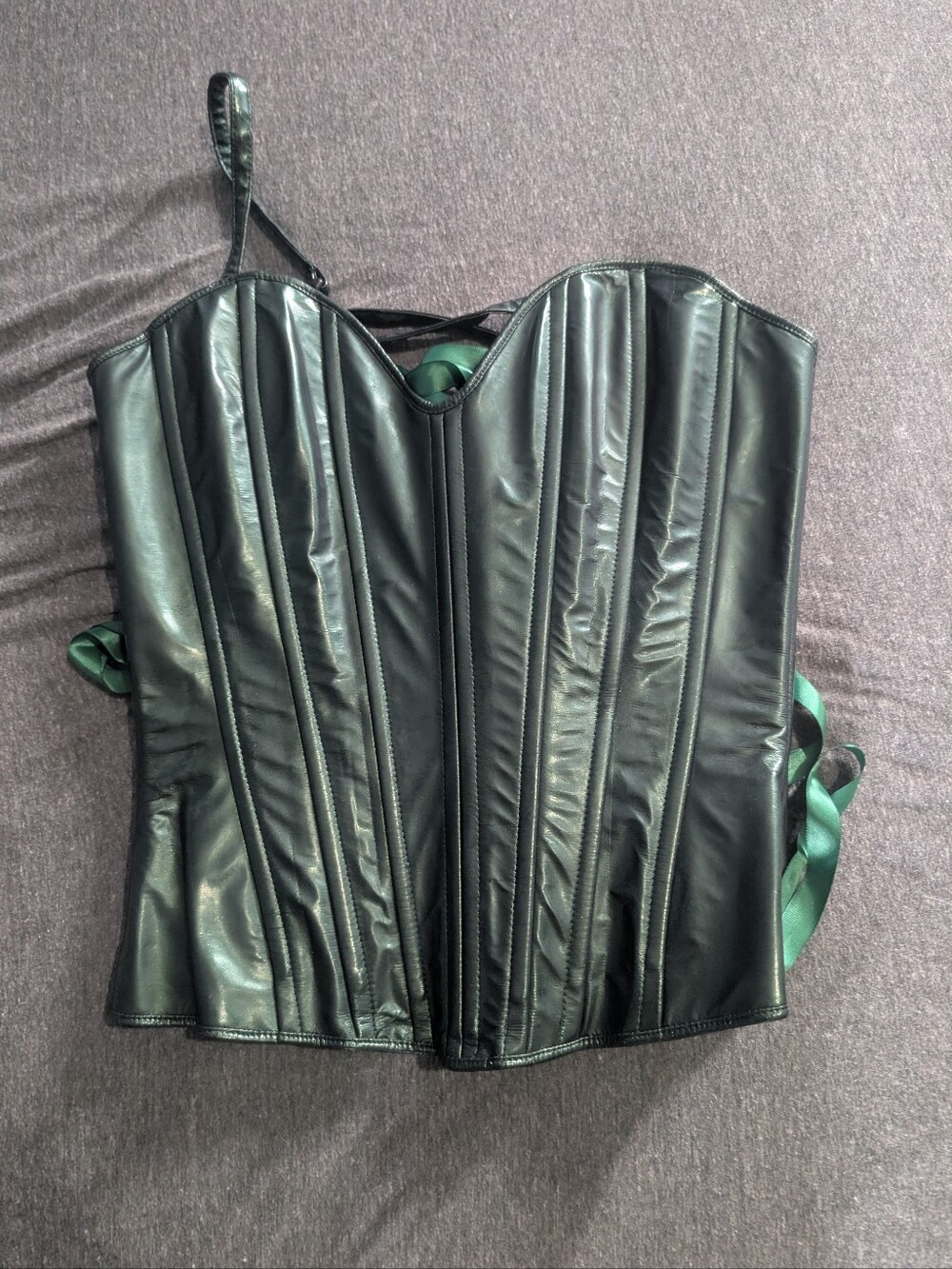 Artiface Clothing Plunge Overbust Corset